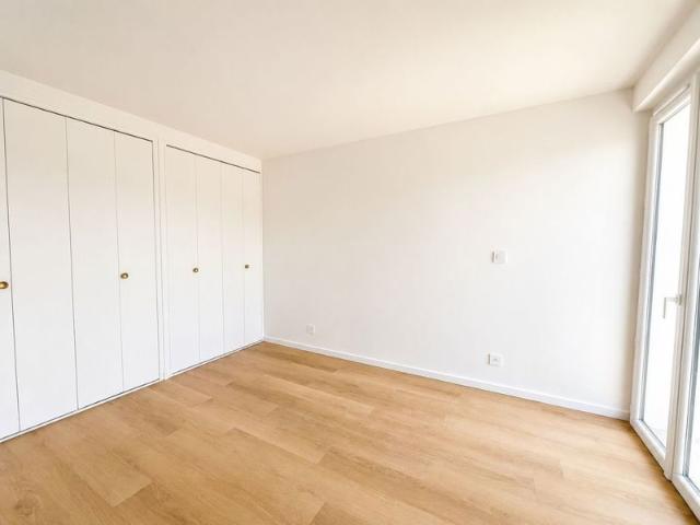 Appartement T4 Duplex Rénové à Neuf