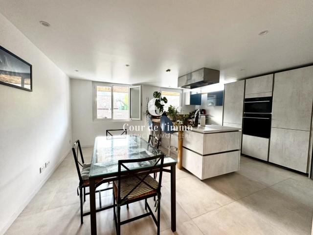 Appartement T4 en Duplex à BONS EN CHABLAIS