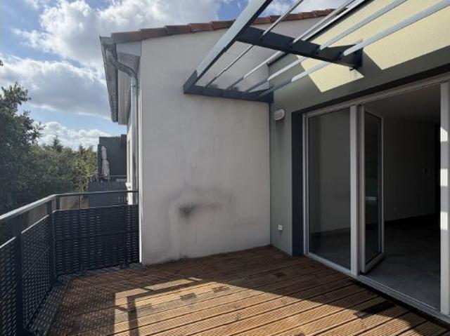 Appartement T4 en location à FONBEAUZARD