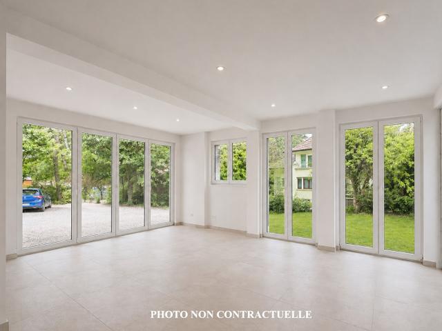 APPARTEMENT T4 EN REZ DE JARDIN + 3 PARKINGS COPROPRIETE RENOVEE !