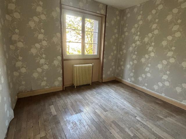 Appartement T4, Le creusot
