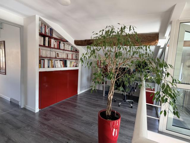 Appartement T4 lumineux au calme