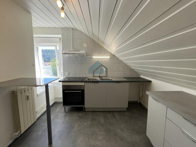 Appartement T4 lumineux avec garage