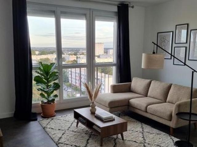 Appartement T4 Lumineux avec Vue Dégagée 88 m²