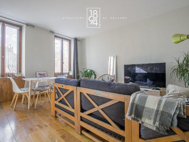 Appartement T4 lumineux et rénové Cours Julien