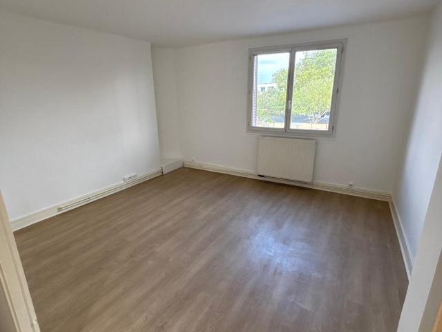 Appartement T4 lumineux – Secteur Nord – Saint Denis 93200
