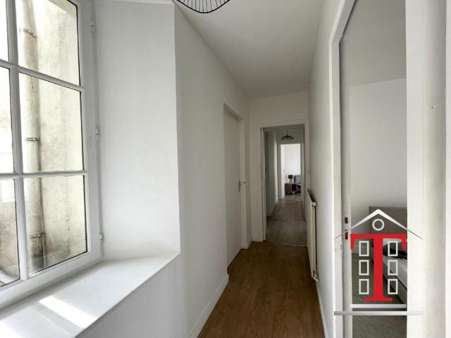 Appartement T4 meublé