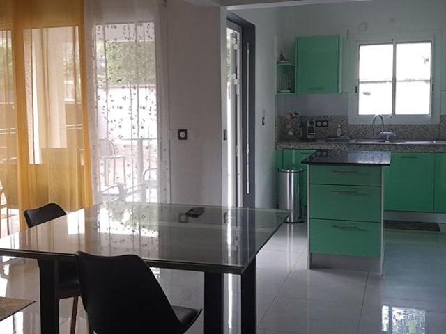 Appartement T4 meublé de standing ? 3 chambres ? 1650 / mois
