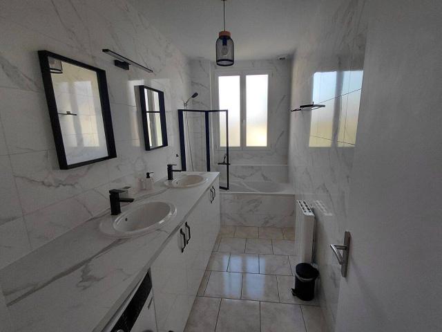 Appartement T4 meublé en duplex Creil