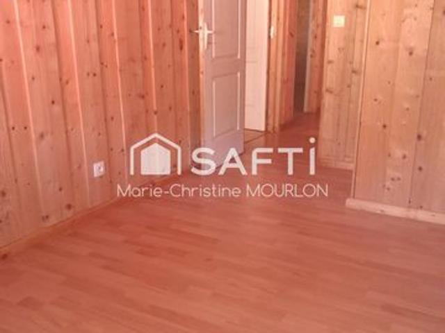 Appartement T4 Montbenoit avec Garage