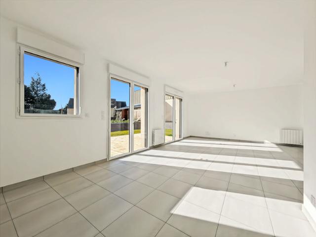 Appartement T4 neuf à vendre en plein centre 108 m² avec garage, terrasse et jardin privatif
