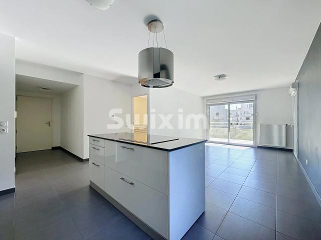 Appartement T4 non meublé de 84m² avec terrasse et parking en sous sol !