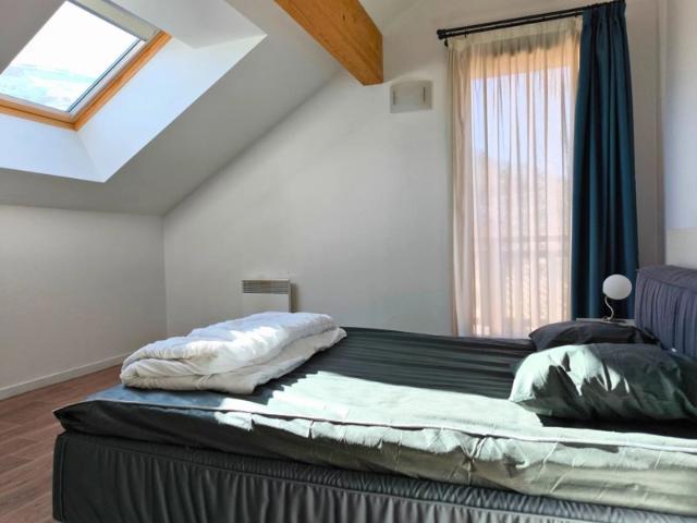 Appartement T4 proche de Vallée Blanche SOUS BAIL COMMERCIAL