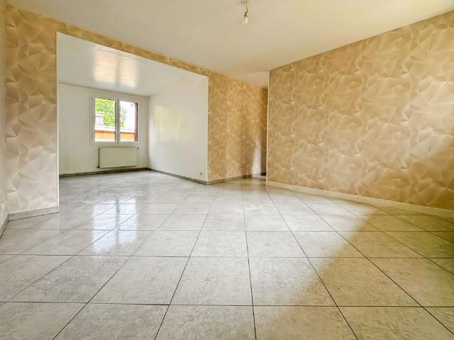 Appartement T4 près de SAINTE GENEVIEVE DES BOIS à louer