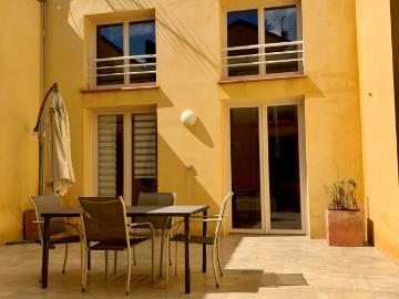 Appartement T4 rénové centre ville avec Terrasse