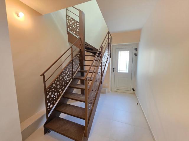 Appartement T4 refait à neuf