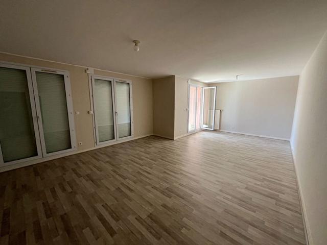 Appartement T4, résidence Richelieu
