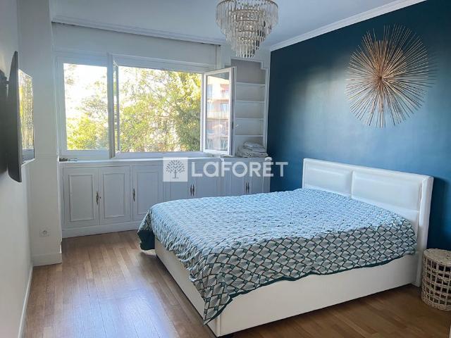 Appartement T4 SAINT CLOUD à louer