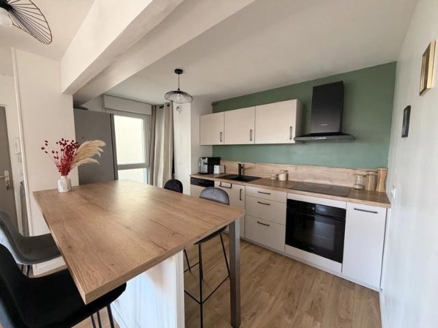 APPARTEMENT T4 SOTTEVILLE LES ROUEN