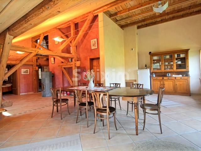 Appartement T5/6 de 147 m² – Ferme rénovée – Vue montagnes –. 147m² Habère Poche
