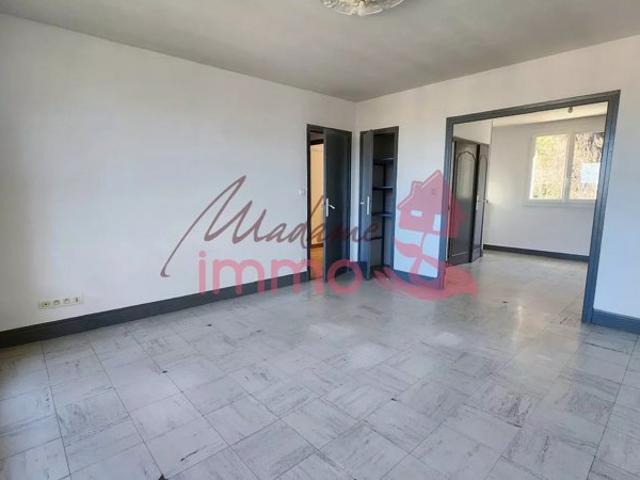 Appartement T5 82m² Vue Ville et Montagnes