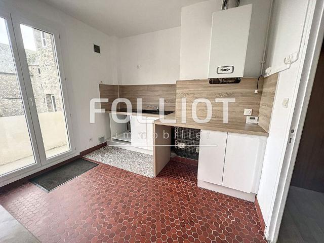 Appartement T5 90 m� � louer � COUTANCES