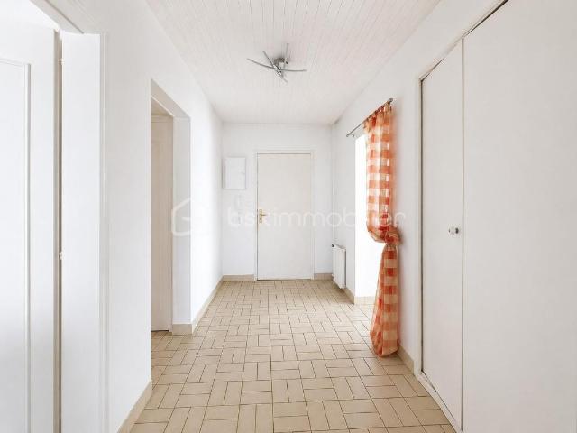 Appartement T5 104m² avec balcon, parking et cave