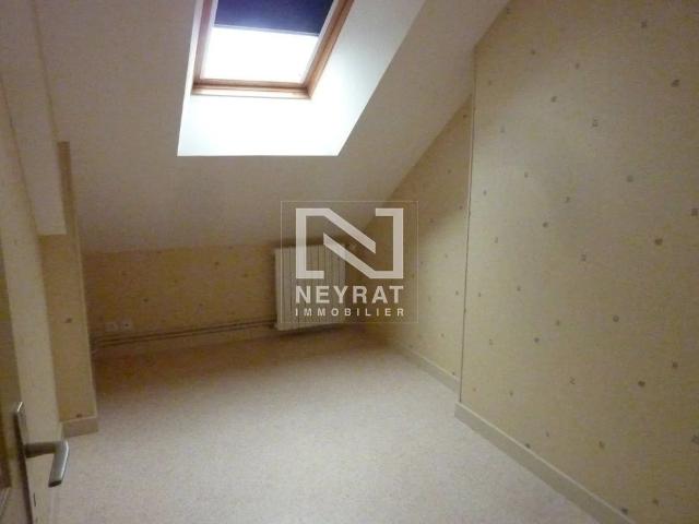 APPARTEMENT T5 A LOUER AUTUN 71.95 m2 485 € charges comprises par mois: Immobilier AUTUN | Neyrat Immobilier