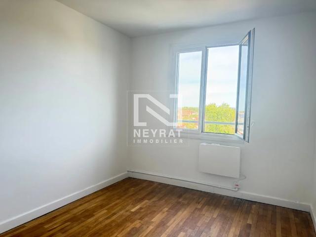 APPARTEMENT T5 A LOUER DIGOIN 89.91 m2 680 € charges comprises par mois: Immobilier DIGOIN | Neyrat Immobilier