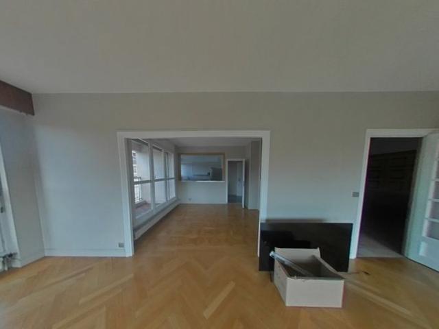 APPARTEMENT T5 A LOUER