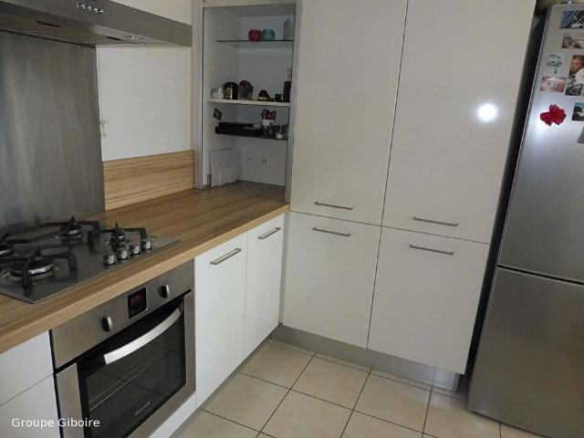 Appartement T5 à louer 90 m²