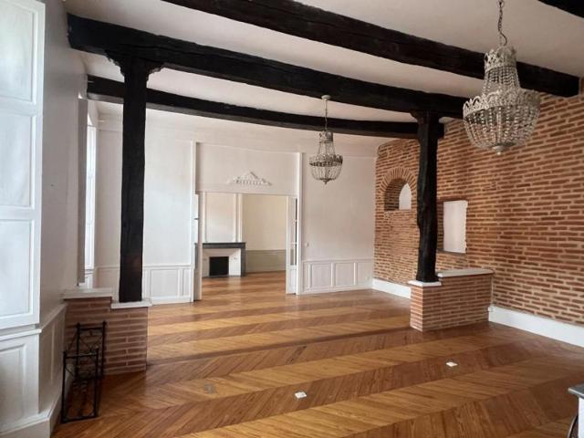 Appartement T5 avec places de parking