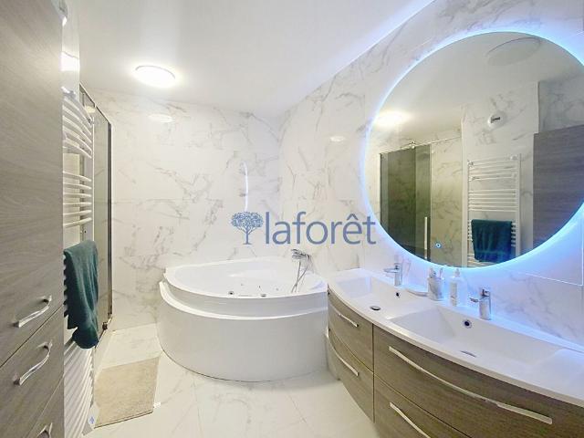 Appartement T5 LA VALETTE DU VAR à louer