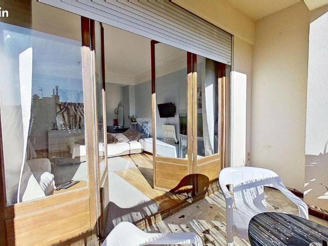 Appartement T5 lumineux avec 4 balcons et cave