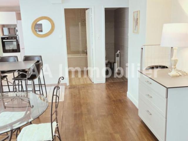 APPARTEMENT T5 MEUBLE de 86,71 m2 à NANCY HYPER CENTRE SECTE