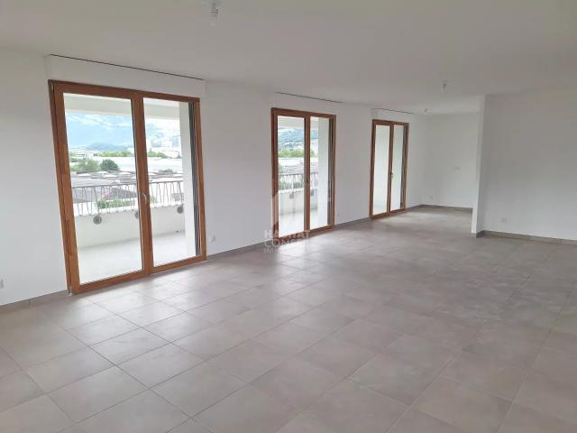 Appartement T5 neuf 114 m²