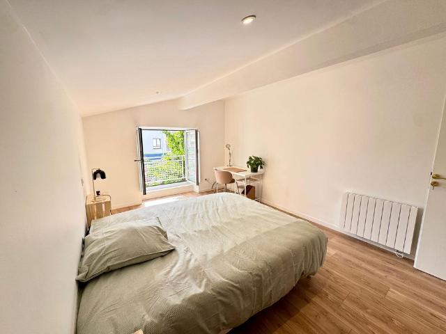 APPARTEMENT T5 PAU