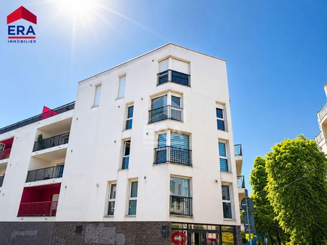 Appartement T5 récent avec garage double à vendre à Rennes Sainte Thérèse