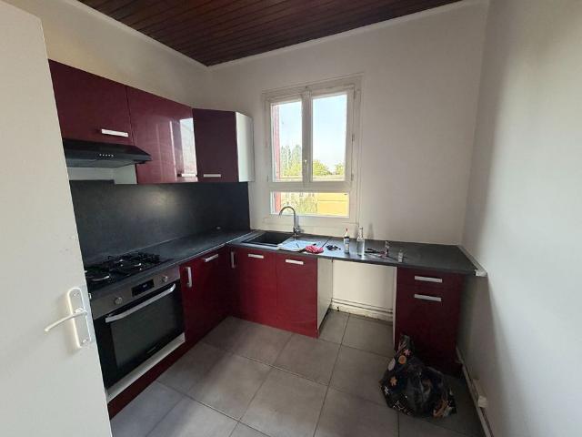 Appartement T5 SAINTE GENEVIEVE DES BOIS à louer
