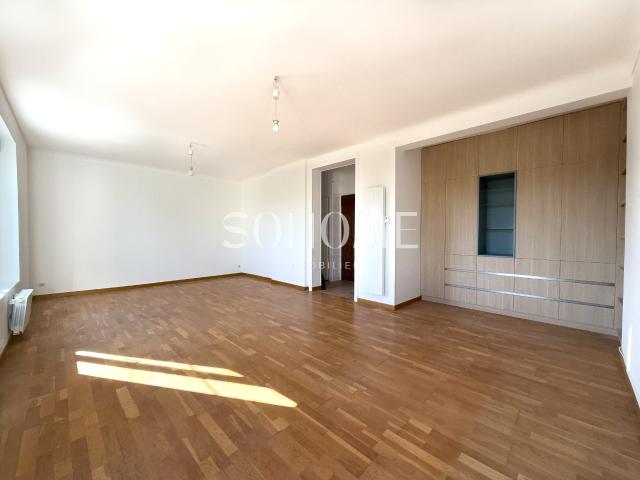 APPARTEMENT T5 SECTEUR CATHEDRALE