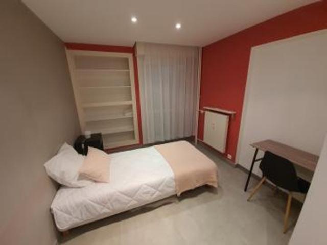 APPARTEMENT T6 5CHAMBRES 100M2 INVESTISSEMENT
