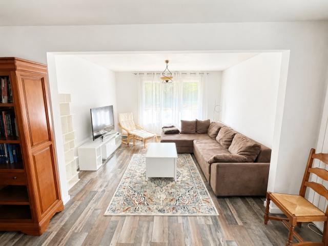 Appartement T6 147,00 m2 avec cave et box