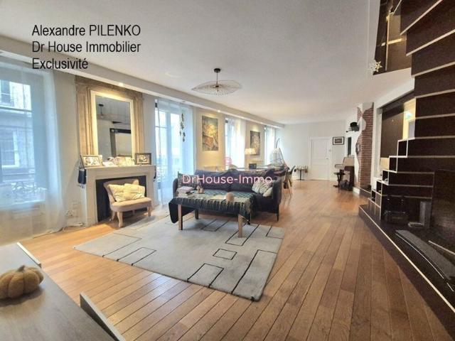 Appartement T6 174m2 Terrasse 30m2 place de parking grenier aménageable