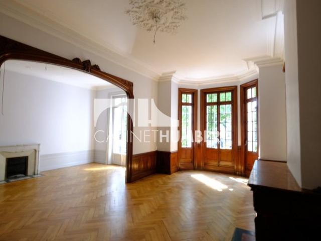 APPARTEMENT T6 A LOUER