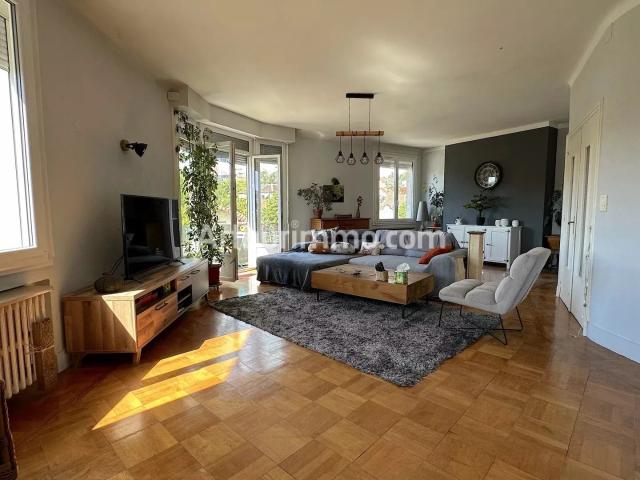 Appartement T6 centre de Lons le Saunier 149m² Lons le Saunier