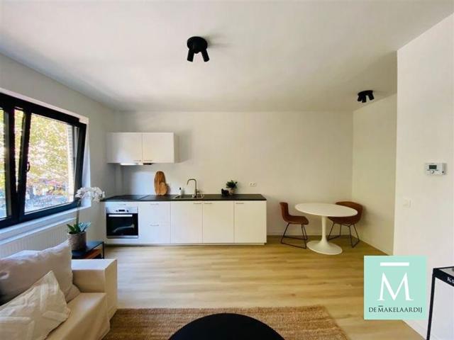 Appartement te ANTWERPEN