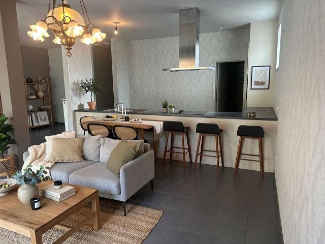 Appartement te GAVERE 9890