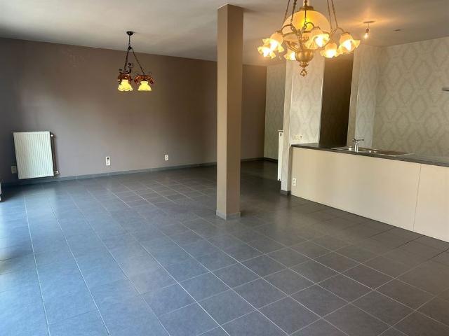 Appartement te GAVERE 9890