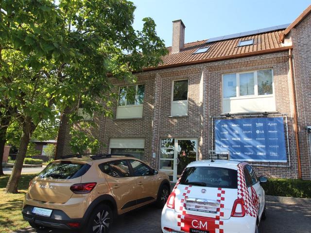 Appartement te HEIST OP DEN BERG