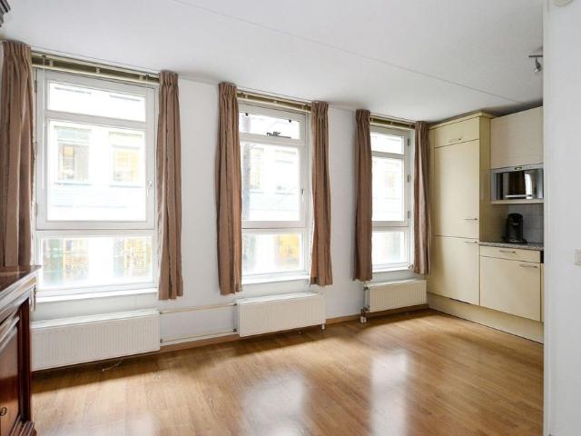 Appartement te huur: Muzenstraat 42 2511 WB Den Haag